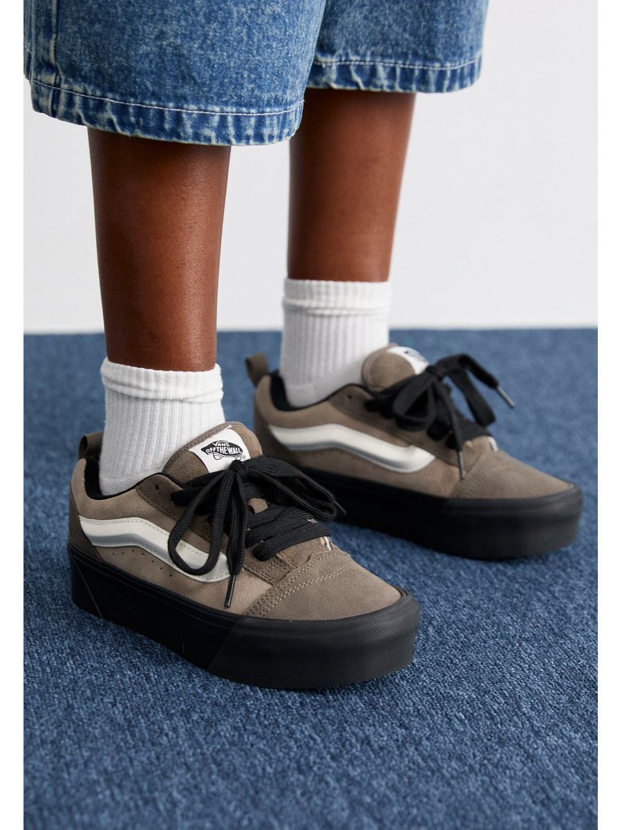 

Кеды женские VANS VA211A0IX коричневые 47 EU, Коричневый, VA211A0IX