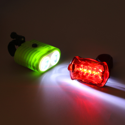 

SILAPRO Набор фонарей 2шт (перед 6х5х3см,2LED,3 реж.,3хААА; задний 6см;5LED,7 реж.,2хААА),, 195-106