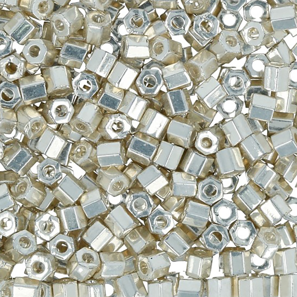 

Бисер TOHO 11/0 Hexagon №5 2,2 мм 500 г №0558 серебряный