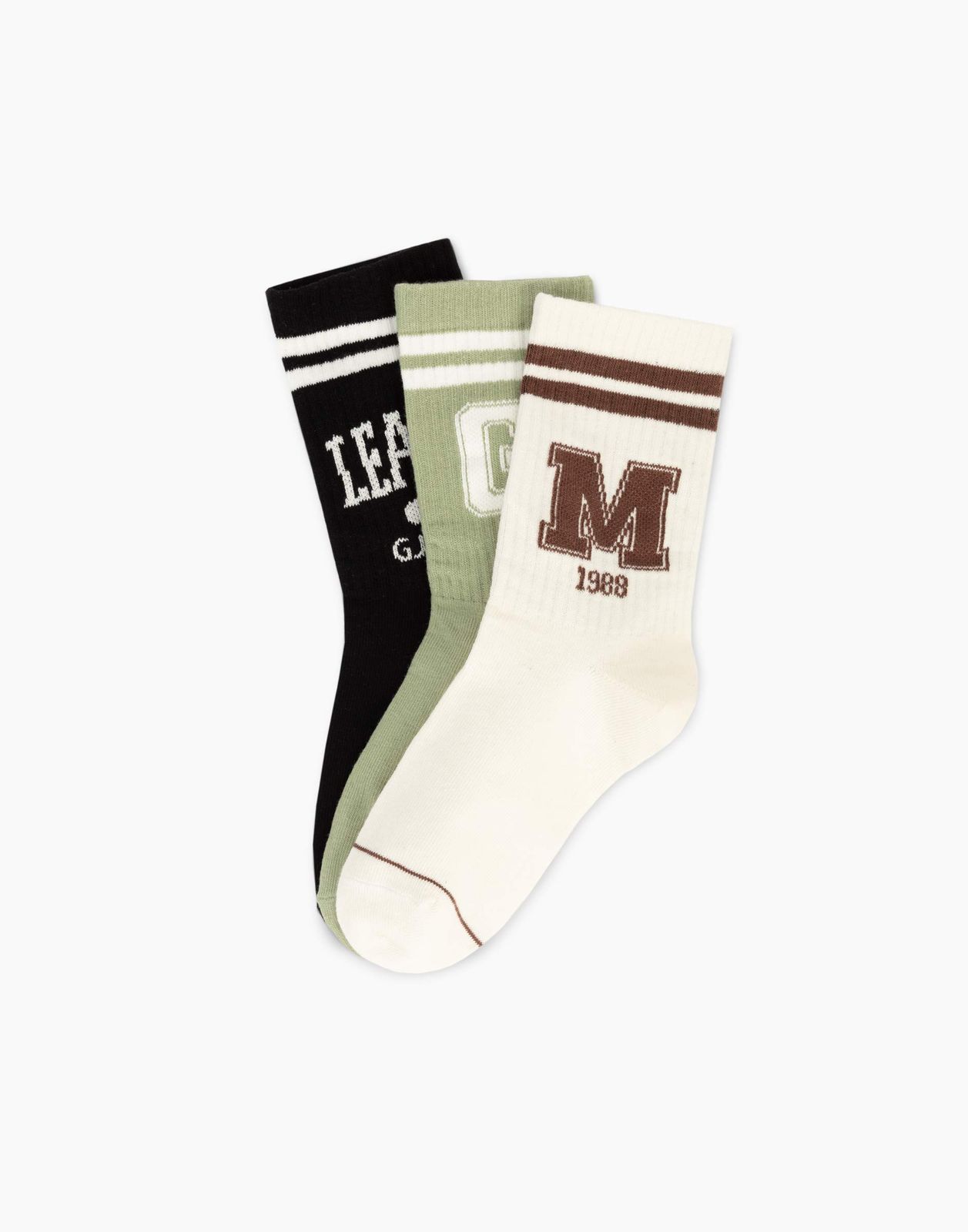 

Комплект носков для девочки 3 пары Gloria Jeans GHS009429 разноцветный 6-8л/0, GHS009429