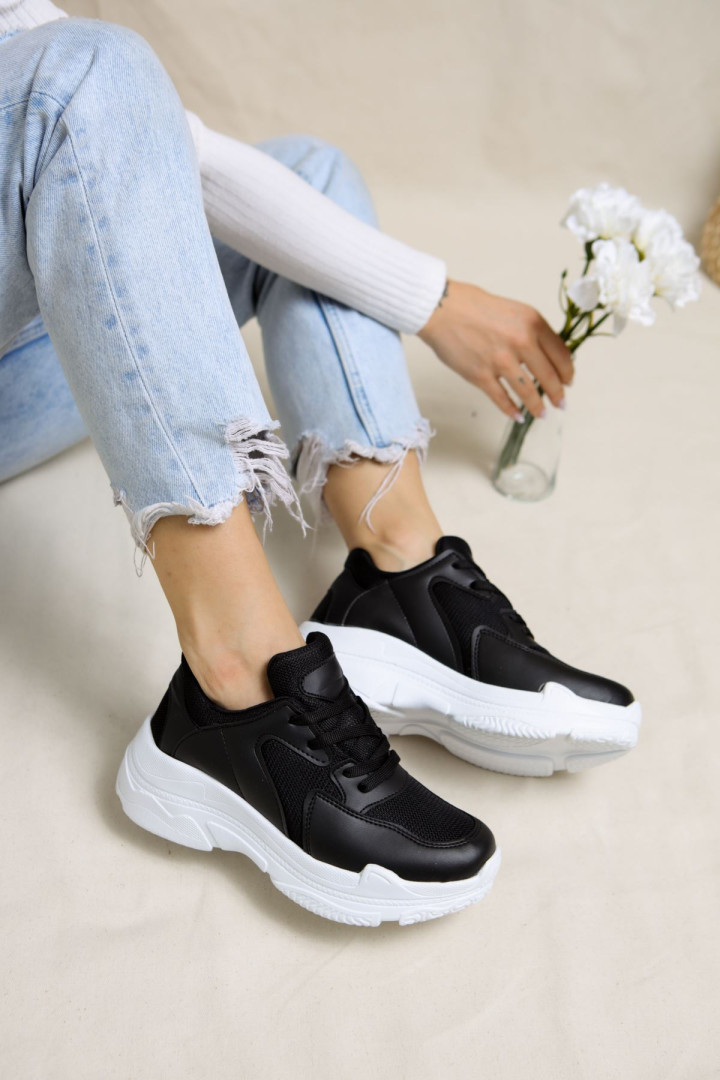 

Кроссовки женские Mask Butik 7018SİY2 черные 37 EU (доставка из-за рубежа), 7018SİY2