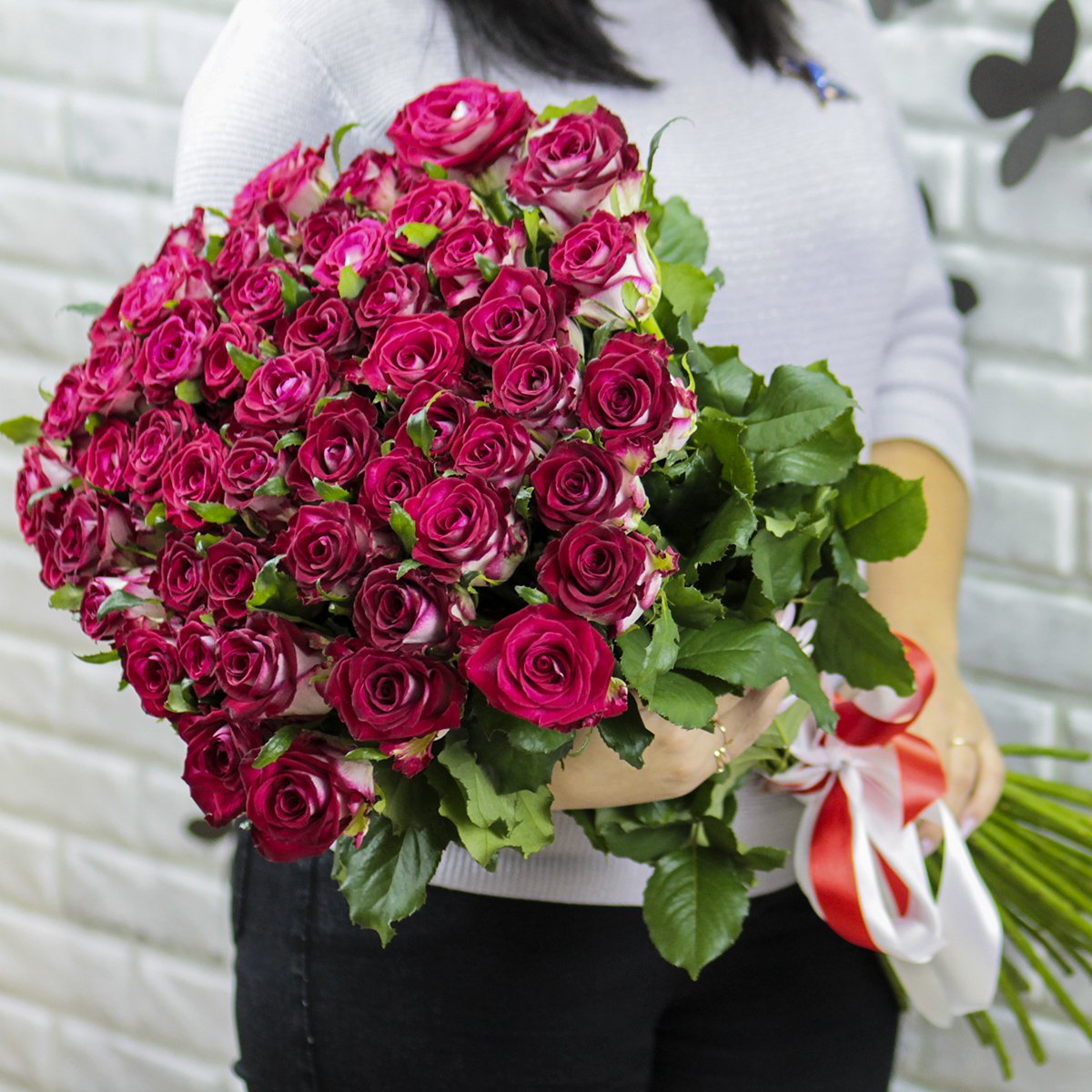 

Букет FlorPro 51 роза Парадисо 70 см