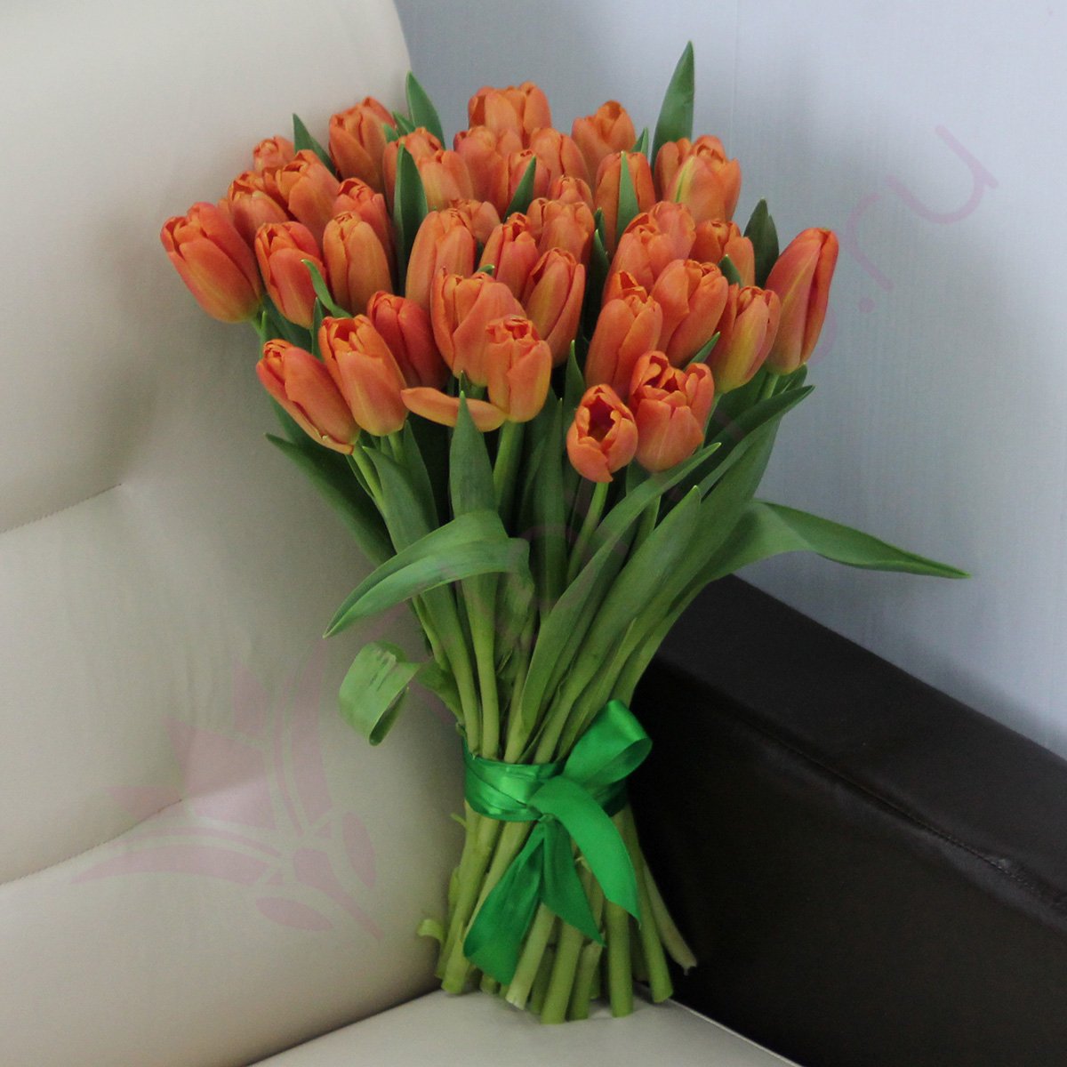 

Букет FlorPro 51 оранжевый тюльпан