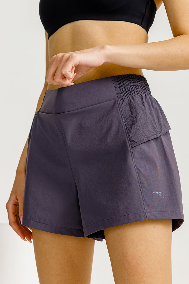 Cпортивные шорты женские Anta Training FAT BURNING A-CHILL TOUCH 862327511 фиолетовые S