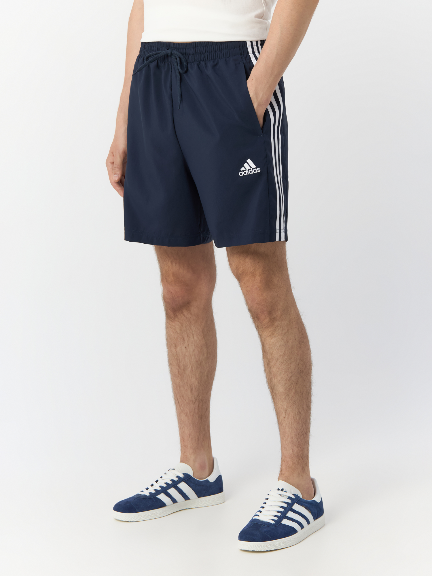 

Спортивные шорты мужские Adidas Aeroready Essentials Chelsea 3-Stripes IC1485 синие L, Синий, Aeroready Essentials Chelsea 3-Stripes