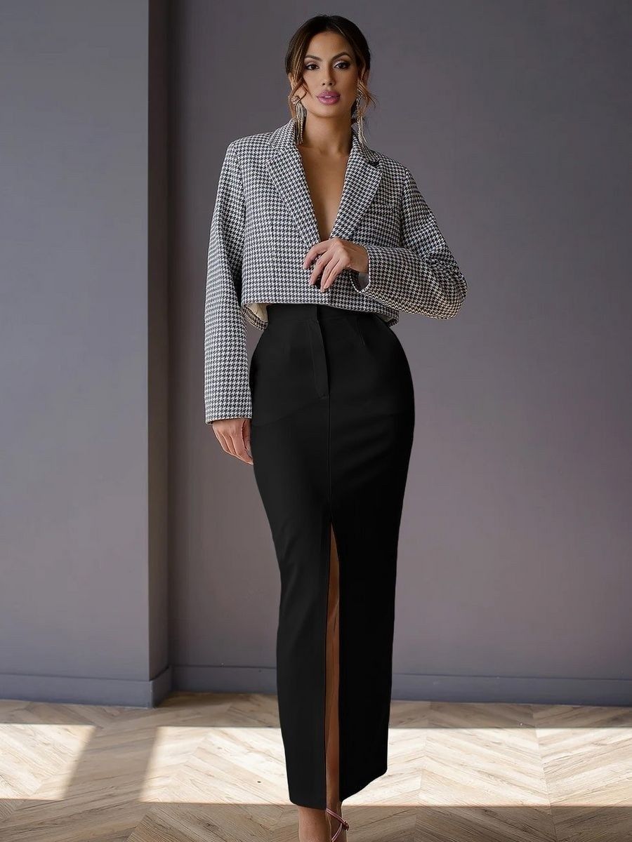 

Костюм женский AVEMOD СС 1043 белый 48 RU, СС 1043