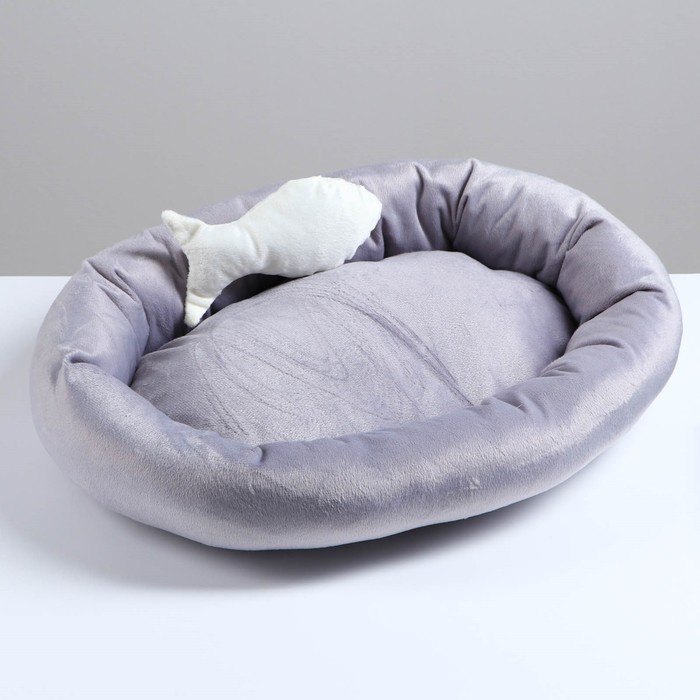 

Лежанка мягкая + игрушка рыбка, 50 х 40 х 11см, серая