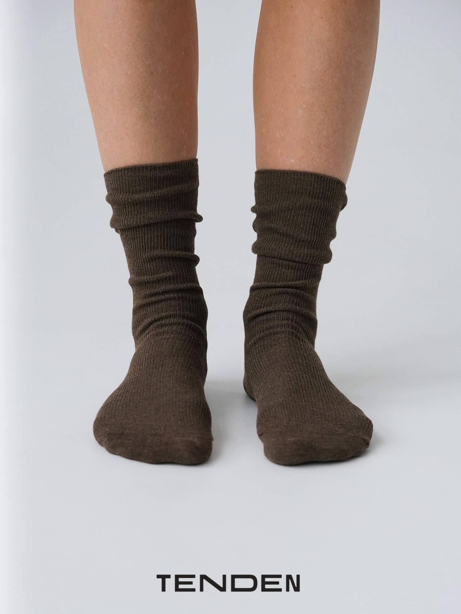Комплект носков женских TENDEN WSF21/04M коричневых 36-39, 2 пары