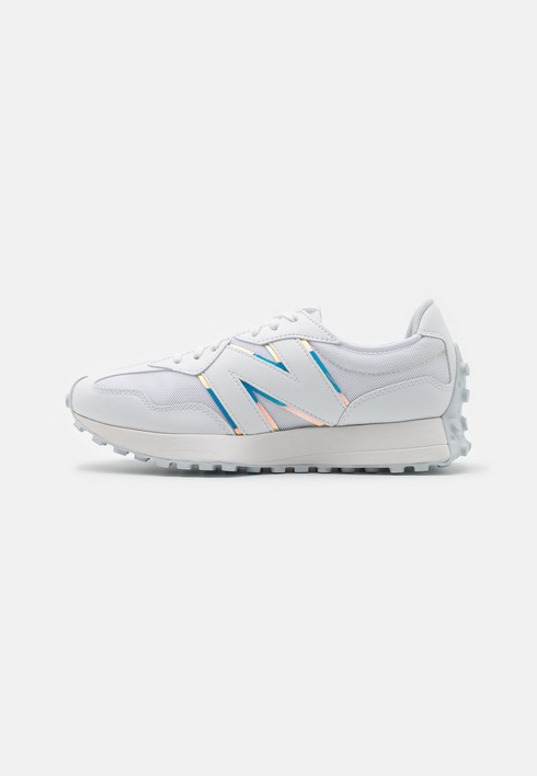 

Кроссовки мужские New Balance 327 Unisex белые 44.5 EU (доставка из-за рубежа), Белый, 327 Unisex