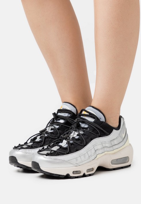 

Кроссовки женские Nike Wmns Air Max 95 серебристые 37.5 EU (доставка из-за рубежа), Серебристый, Wmns Air Max 95