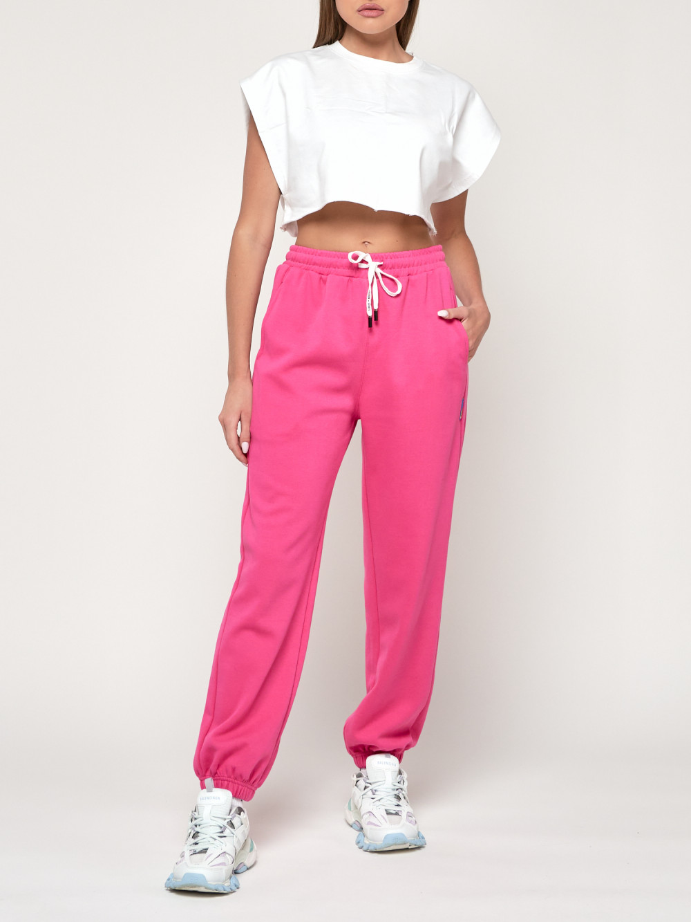 

Спортивные брюки женские NoBrand AD053 розовые 52 RU, Розовый, AD053