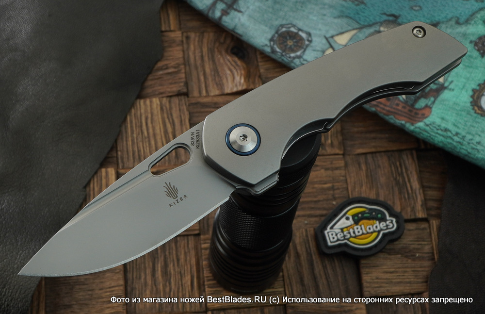 

Складной нож Kizer Knives Microlith сталь S35VN, титан, Серый, Microlith