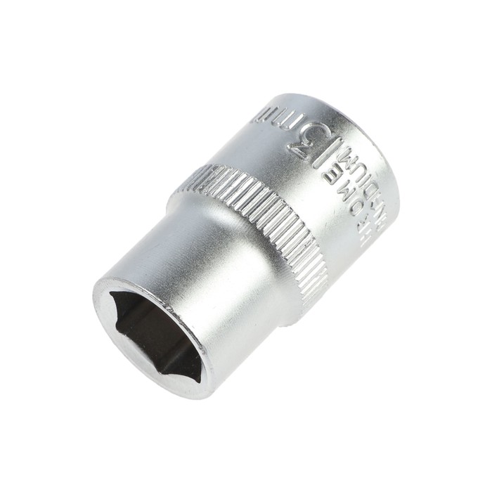 

Головка торцевая ТУНДРА, шестигранная, под квадрат 1/2", 13 мм, CrV