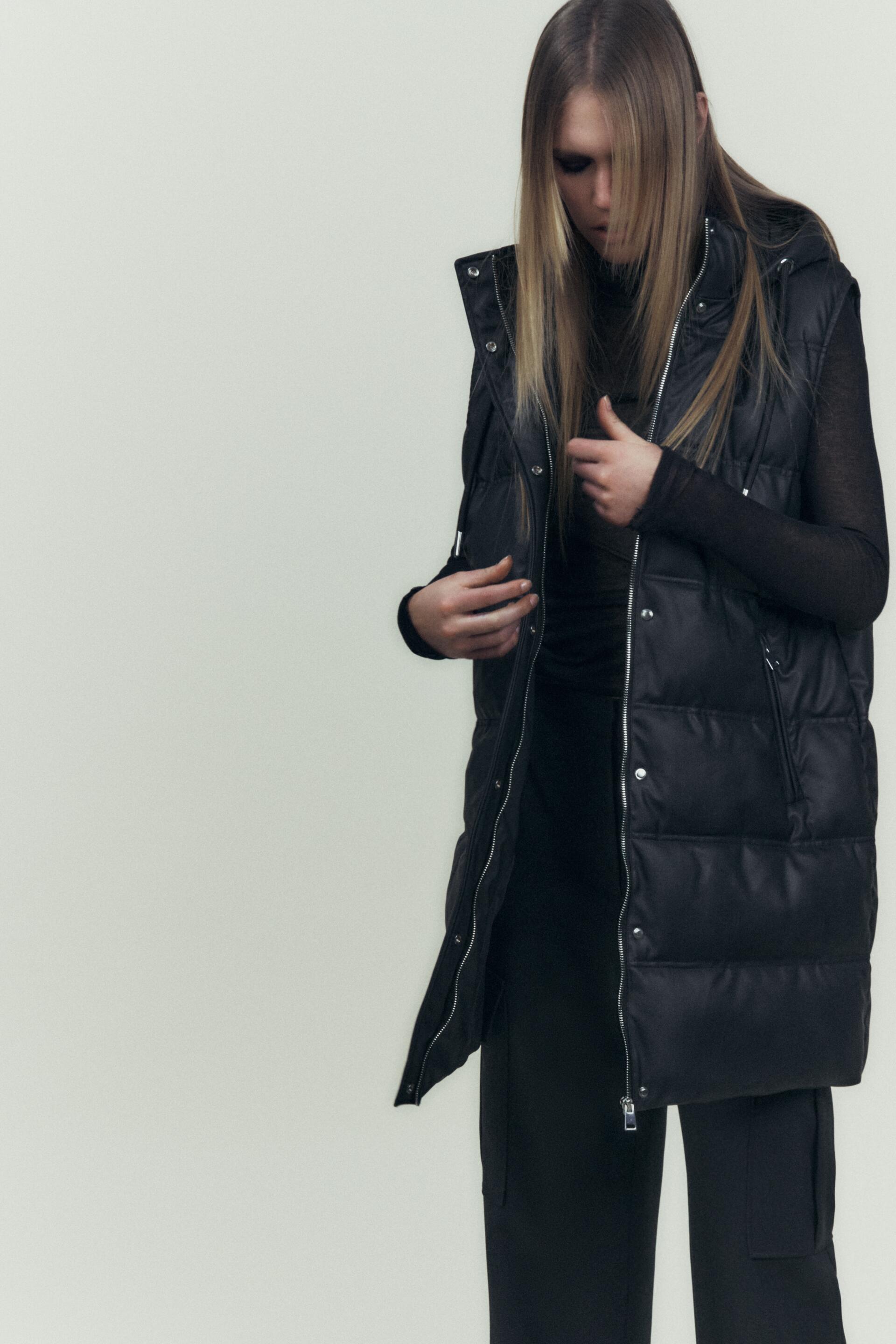 

Утепленный жилет женский ZARA 03046240 черный S (доставка из-за рубежа), 03046240