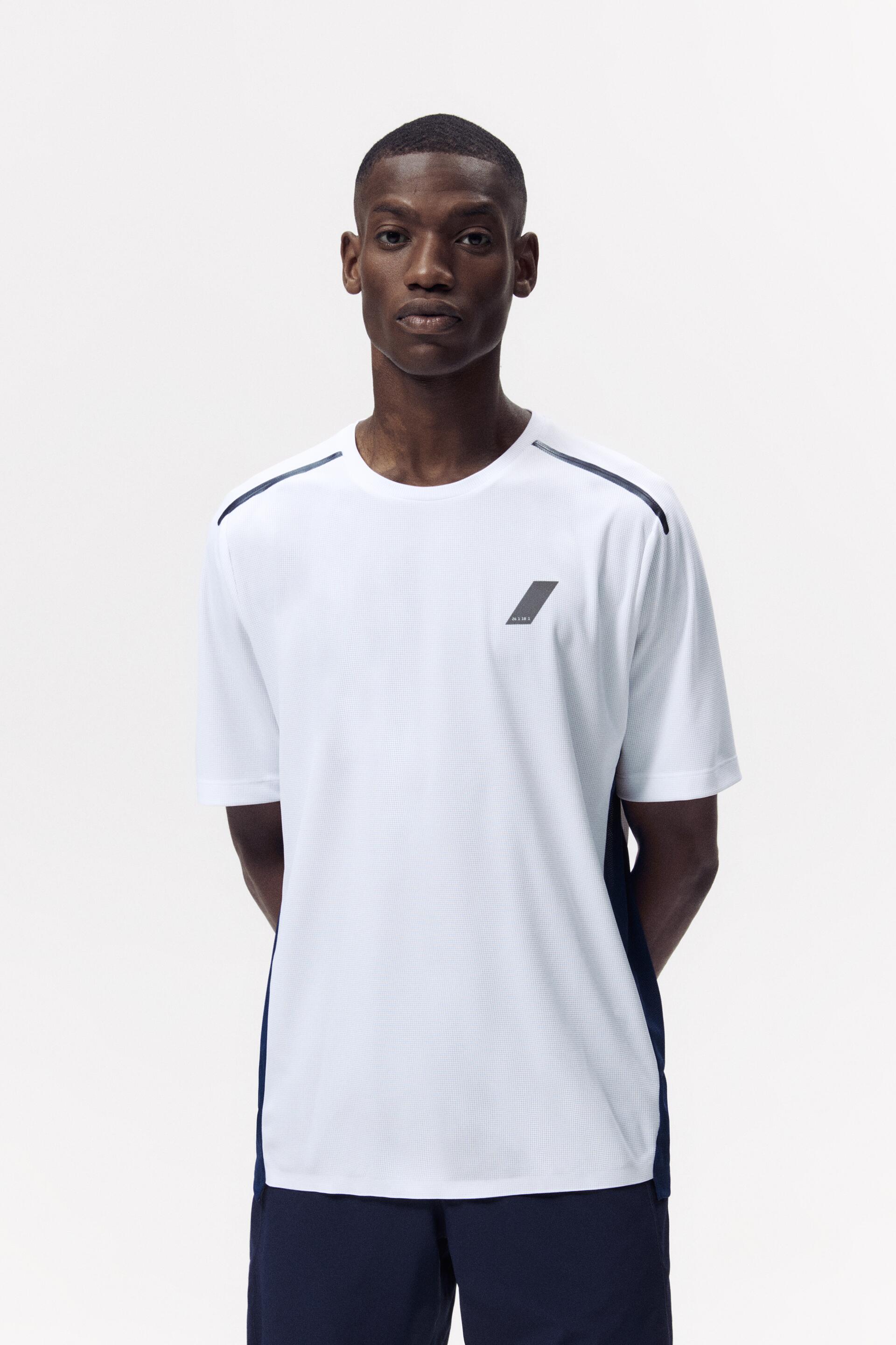 

Футболка мужская ZARA 03045400 белая S (доставка из-за рубежа), 03045400