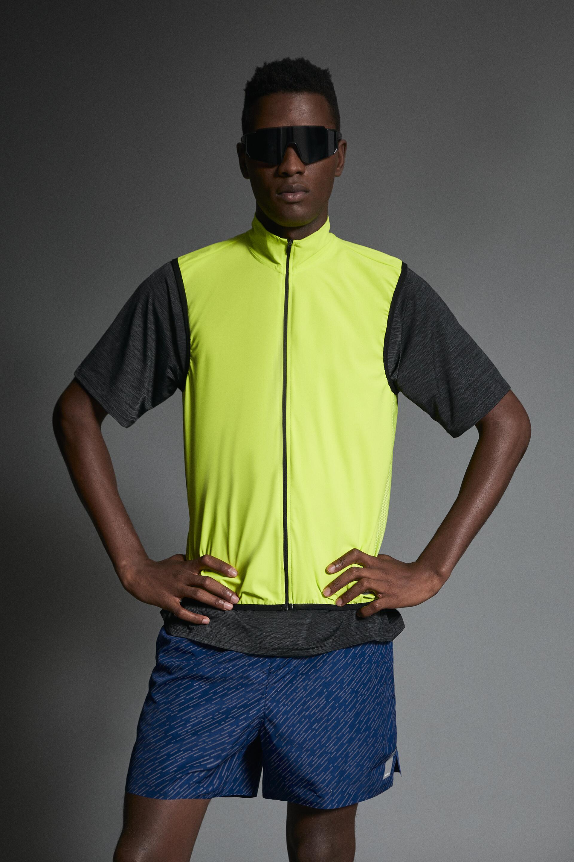 

Жилет женский ZARA 02966400 зеленый M (доставка из-за рубежа), 02966400