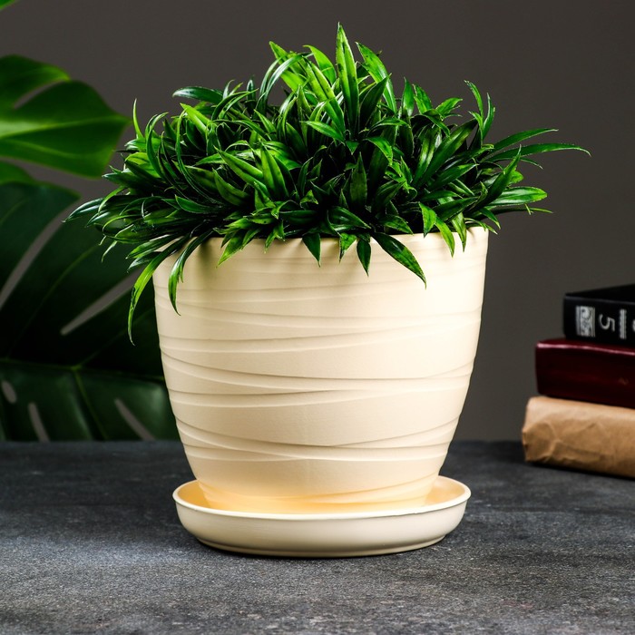 

Цветочный горшок Нежность 2,4 л бежевый 1 шт., Нежность