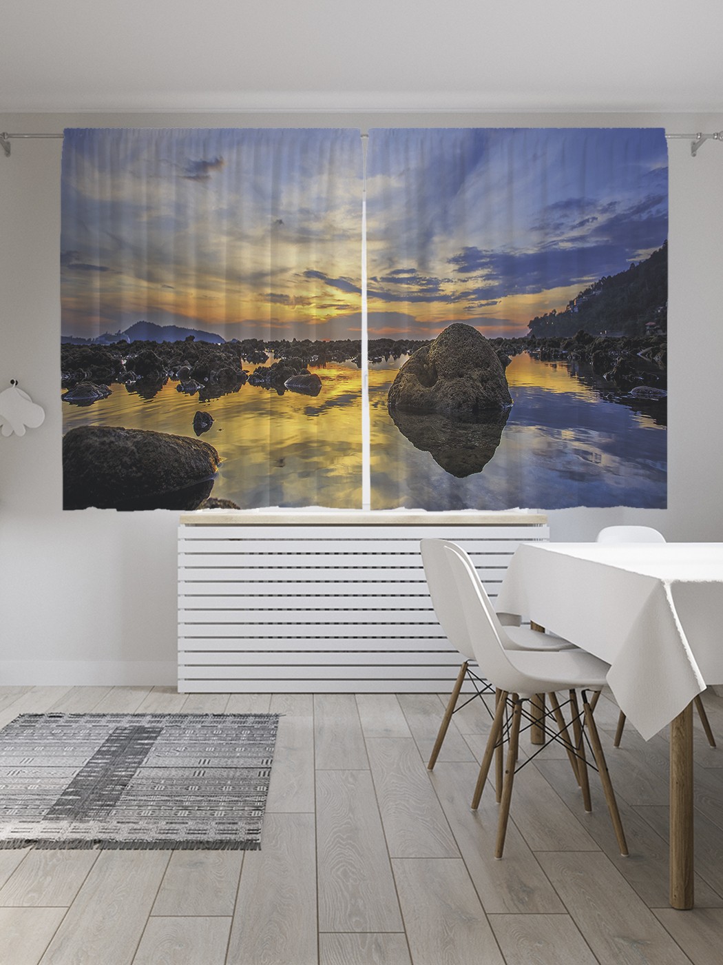 

Классические шторы JoyArty "Отражение заката", серия Oxford DeLux, 2 полотна 145x180 см, Отражение заката