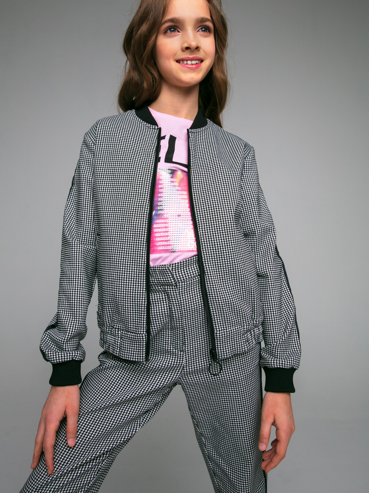 

Бомбер детский PlayToday 32221389, цвет черный, белый, размер 152, Разноцветный, 32221389