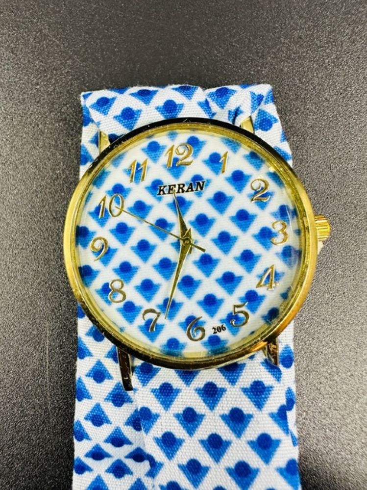 

Наручные часы женские NoBrand Lazur, Lazur