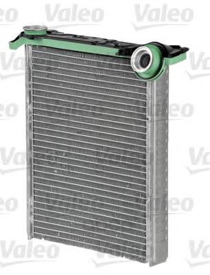 

Радиатор охлаждения двигателя Valeo 812417