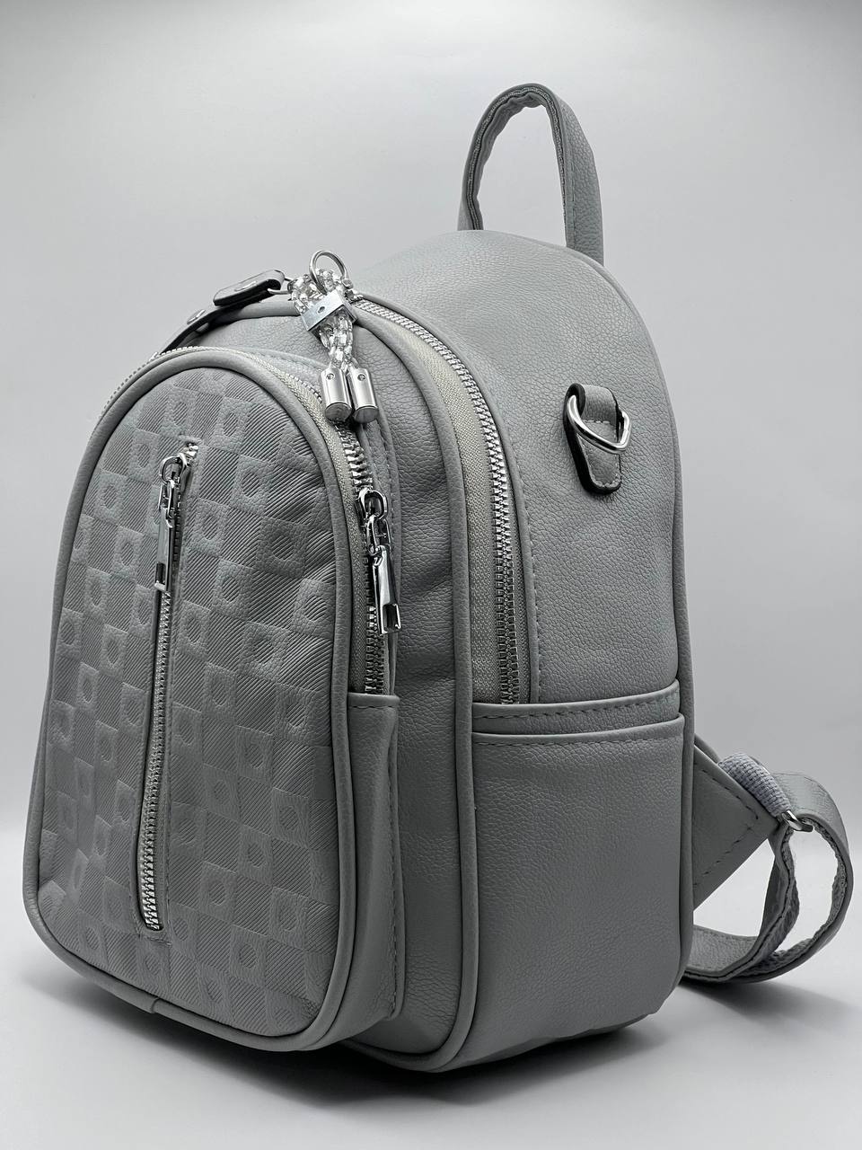 Сумка-рюкзак женская SunGold Р-92010 серая, 27х22х12 см