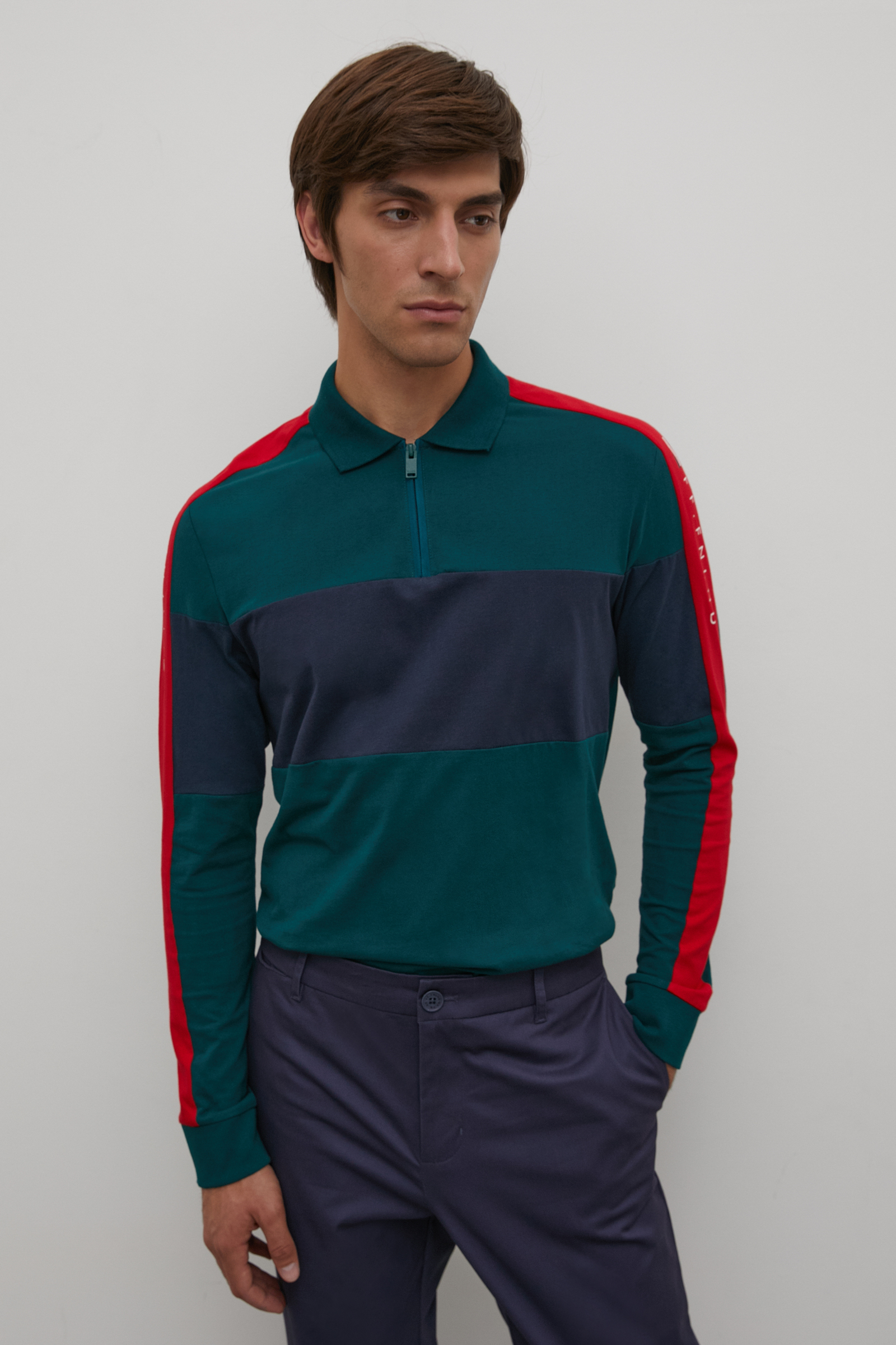 

Лонгслив мужской Finn Flare FAC23017 синий 2XL, FAC23017