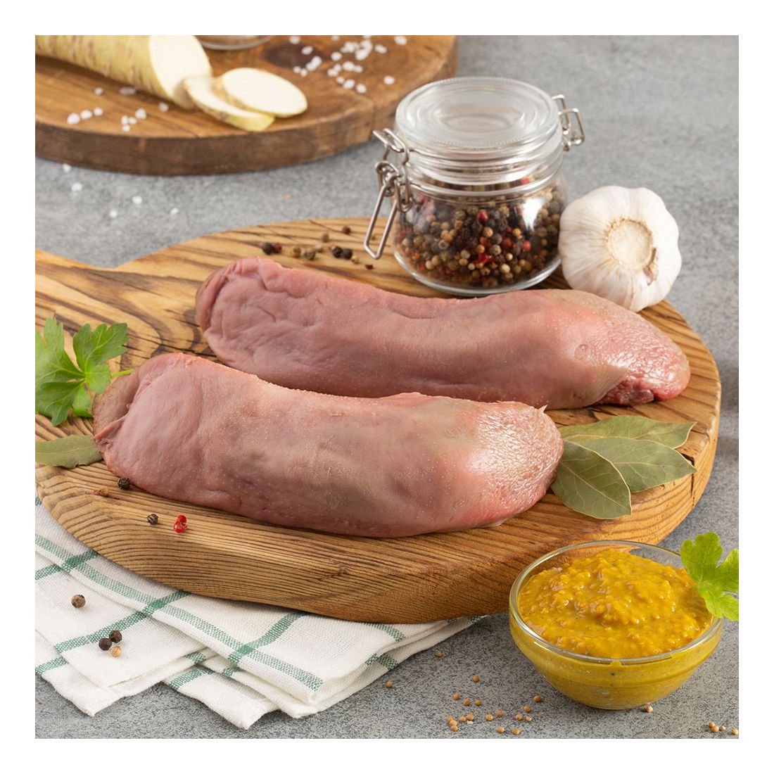 

Язык свиной МясновЪ охлажденный +-360 г