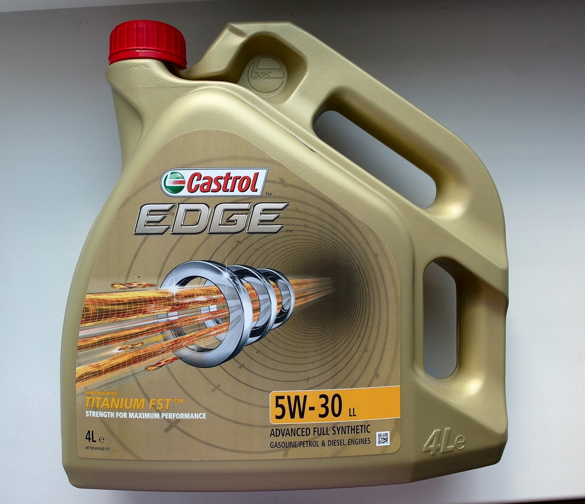 

Моторное масло Castrol синтетическое Edge 5W30 LL 4л