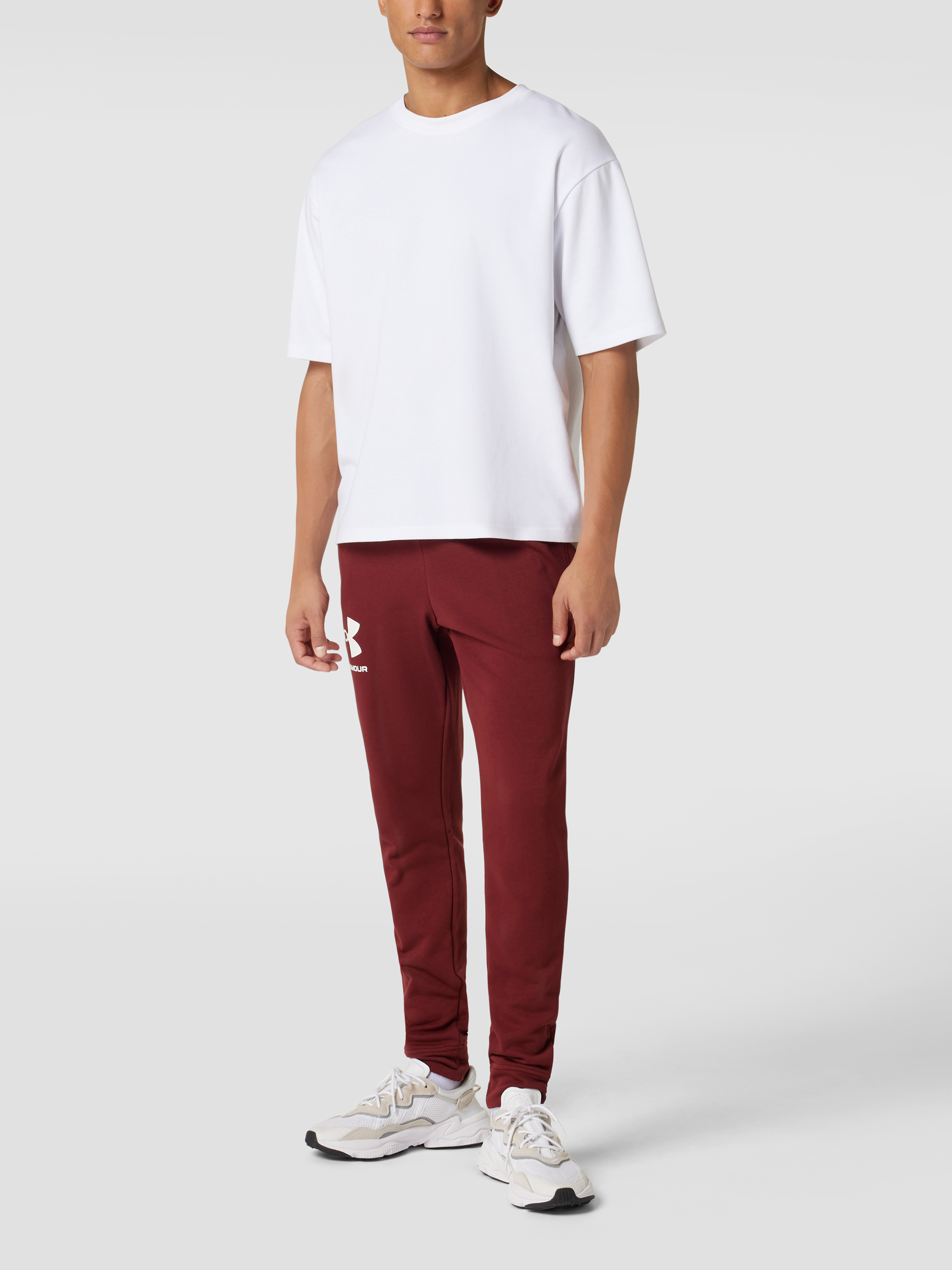 

Спортивные брюки мужские Under Armour 1604992 фиолетовые S доставка из-за рубежа, Бордовый, 1604992