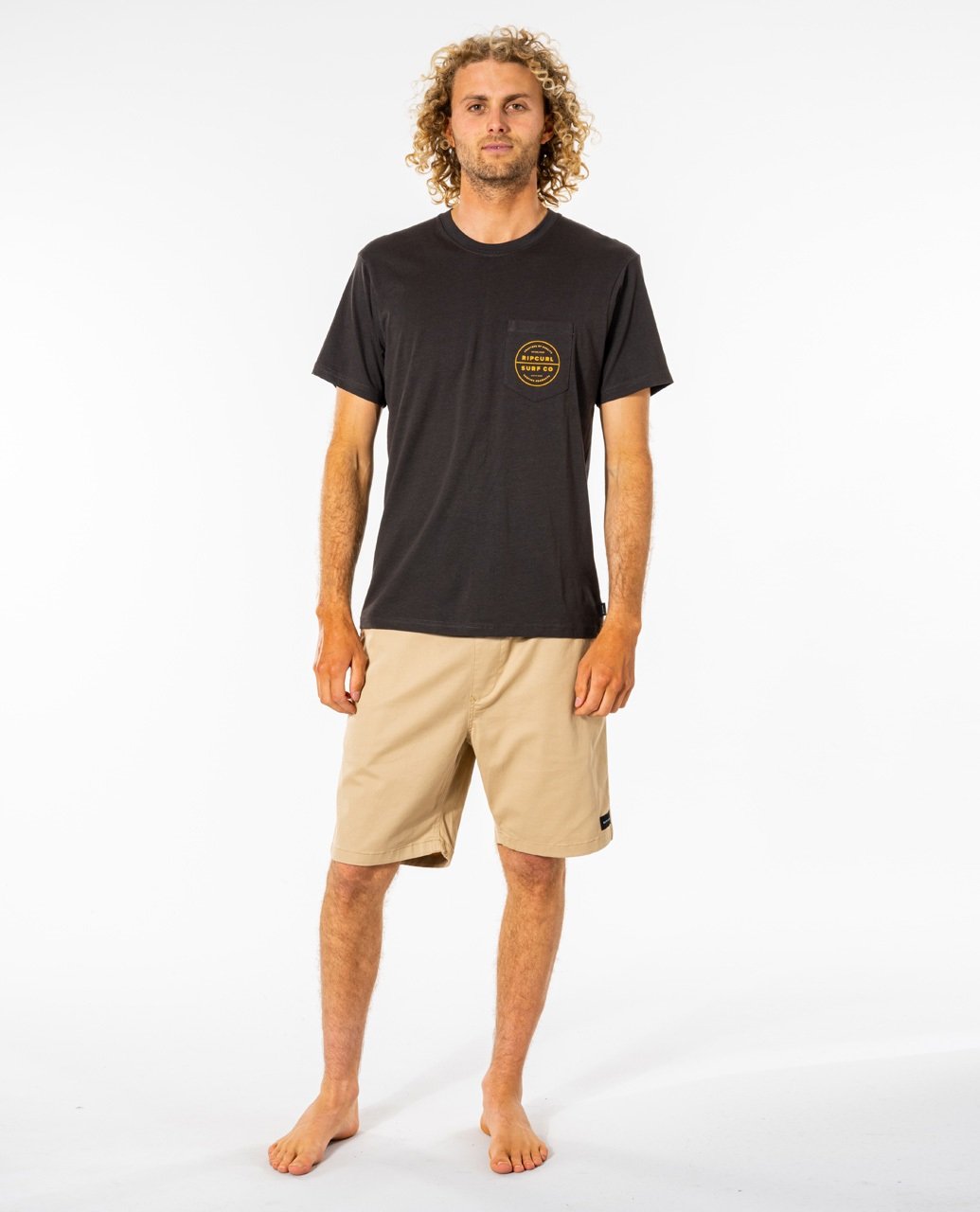 

Футболка мужская Rip Curl RE ENTRY POCKET TEE черная M, RE ENTRY POCKET TEE