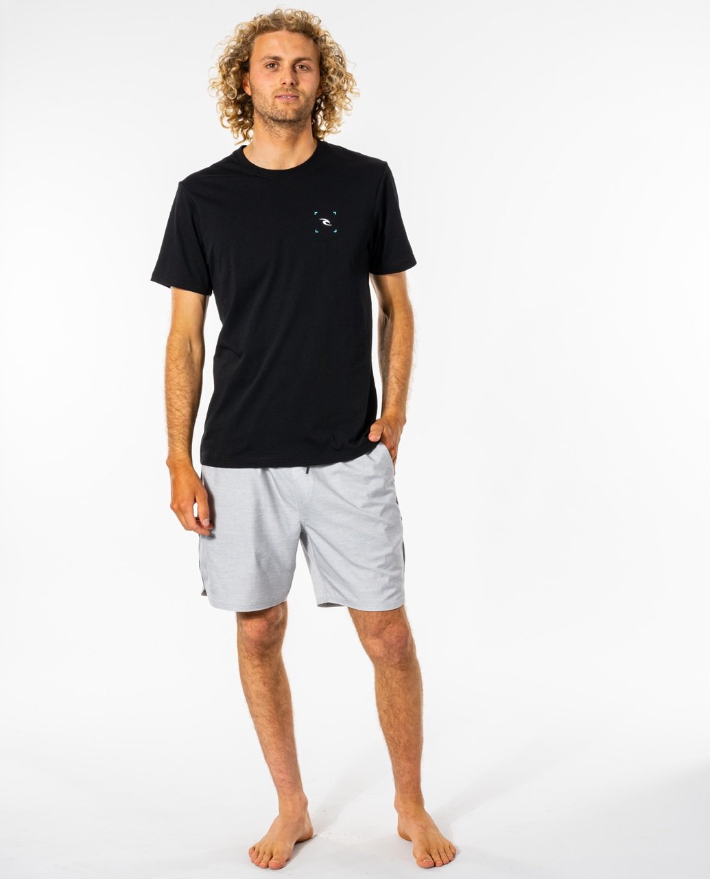

Футболка мужская Rip Curl VAPORCOOL CORP TEE черная M, VAPORCOOL CORP TEE