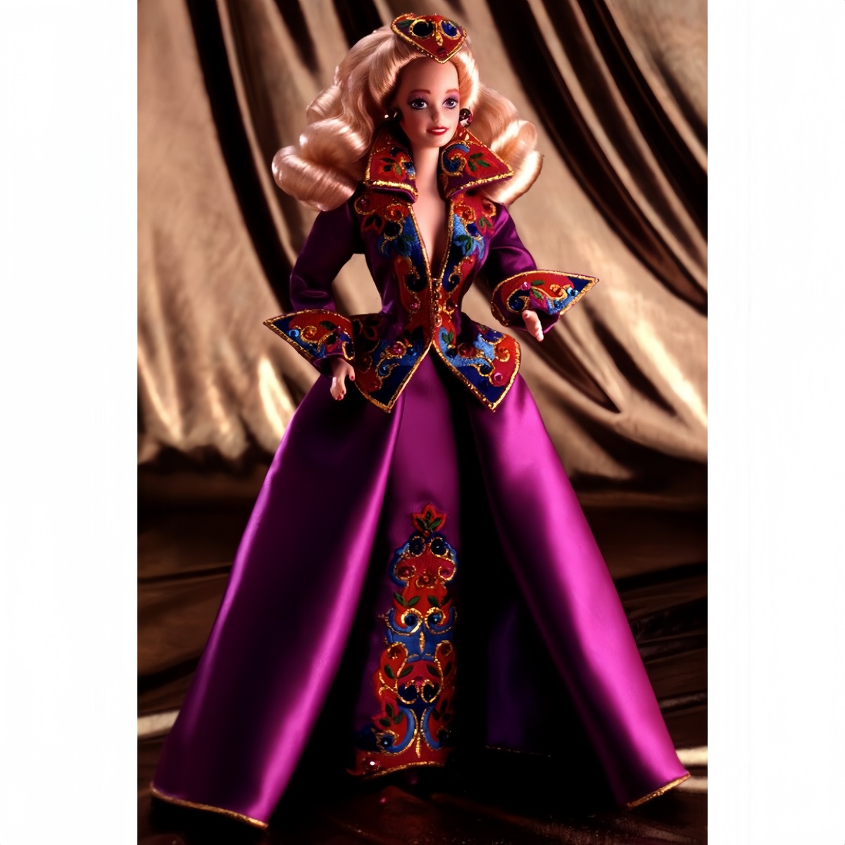 

Кукла Барби коллекционная Royal Splendor Barbie лимитированное издание 1993