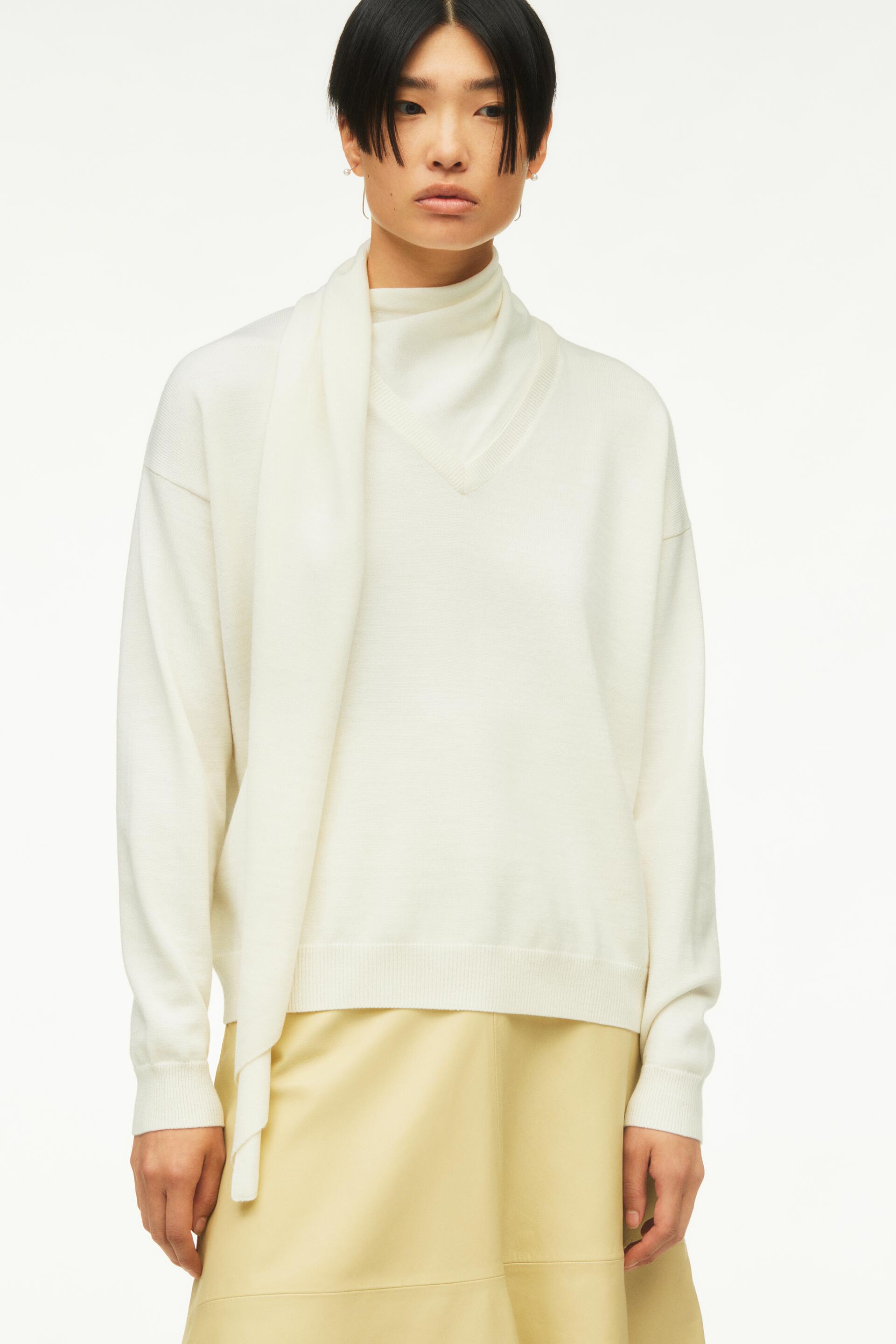 

Джемпер женский ZARA 02893118 белый M (доставка из-за рубежа), 02893118