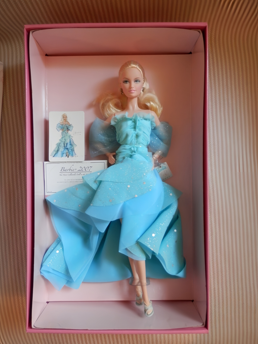 

Кукла Барби коллекционная Barbie COLLECTOR 2007