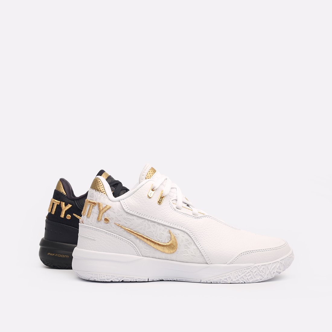 

Кроссовки мужские Nike ZM Lebron NXXT Gen AMPD черный/белый 12.5 US, ZM Lebron NXXT Gen AMPD