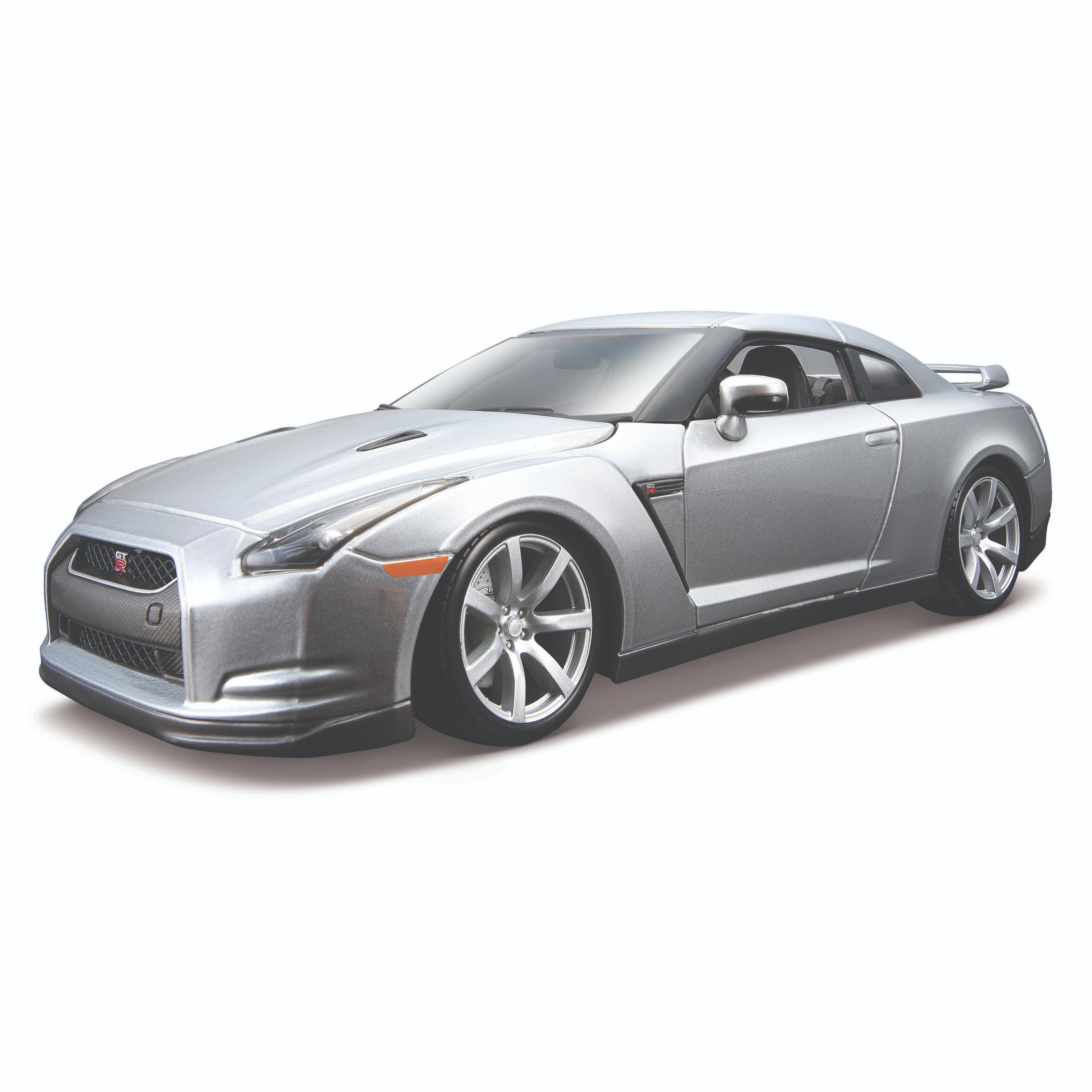 

Машинка металлическая Bburago Nissan GT-R R35 2009, 1:18, серебристая, GT-R R35
