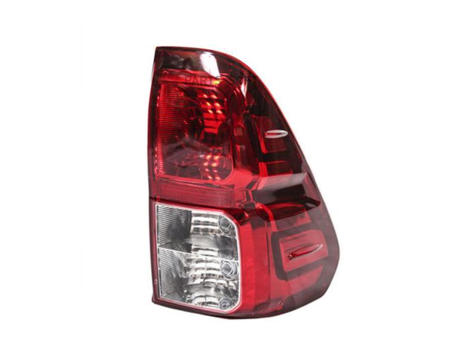 

Фонарь Правый Нижний Белый Сегмент Hilux 15- 1Шт CASP 113260R, 113260R