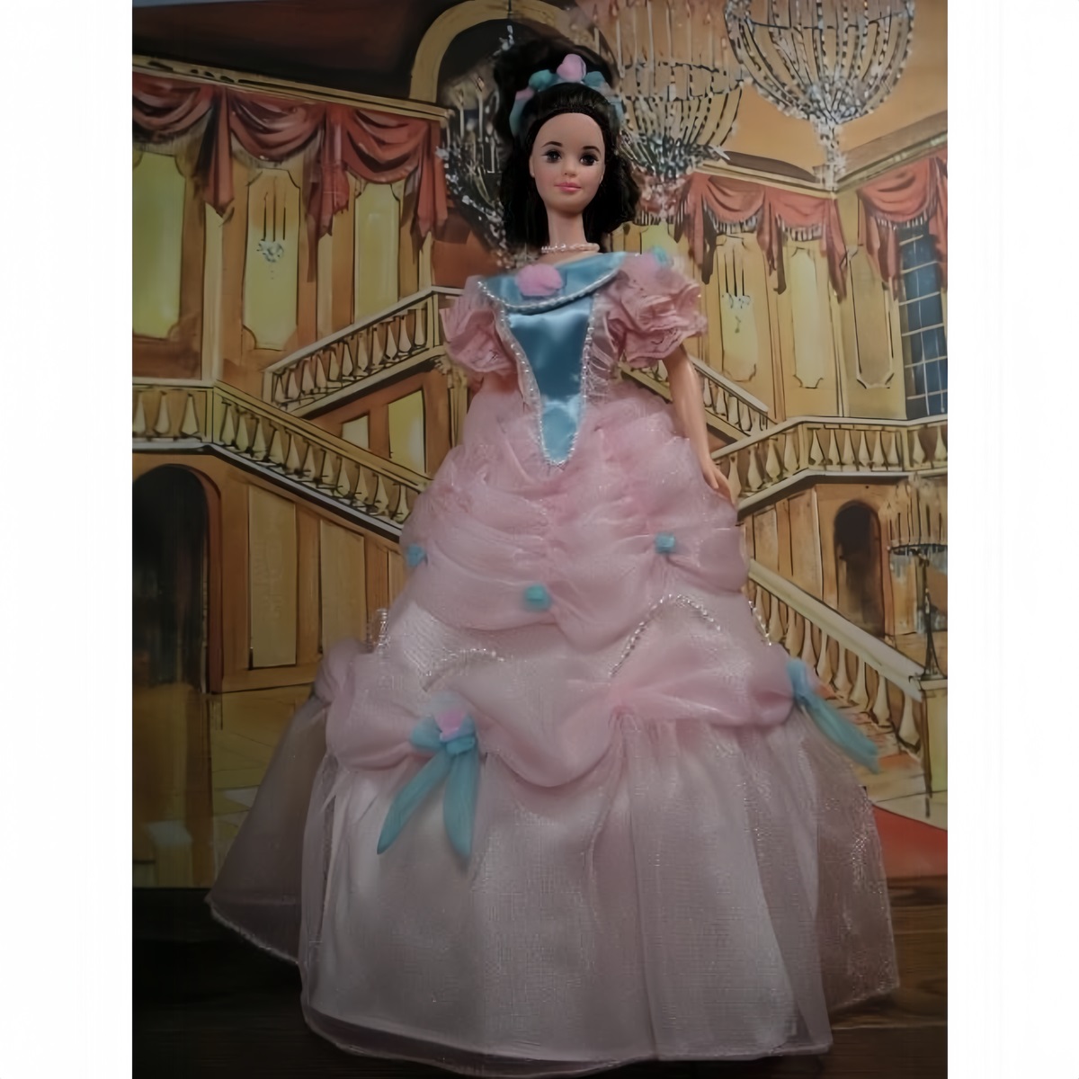 

Кукла Барби коллекционная 1850 s Southern Belle in Great Eras коллекционный выпуск 1993