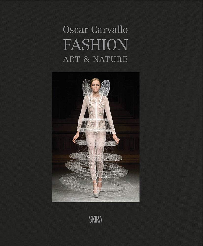 фото Книга thames & hudson: fashion, art & nature chez oscar carvallo (helene farnault)