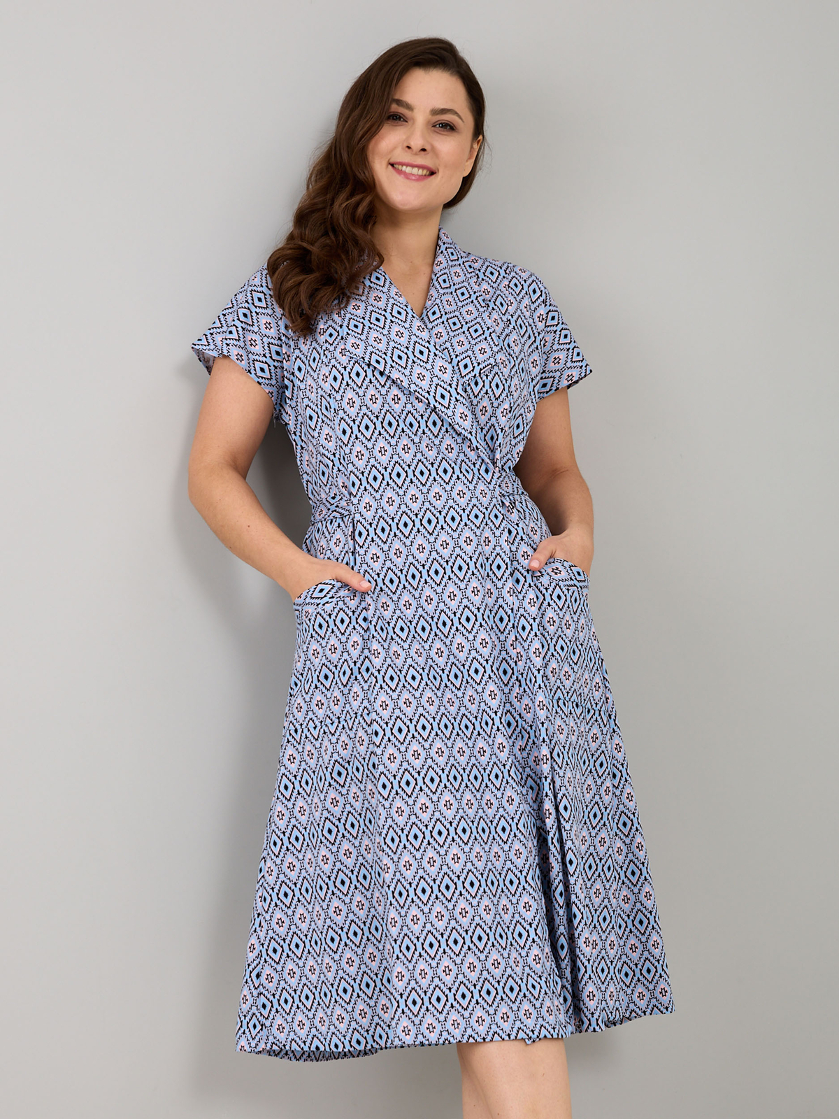 

Халат женский Алтекс Х-044 голубой 56 RU, Х-044