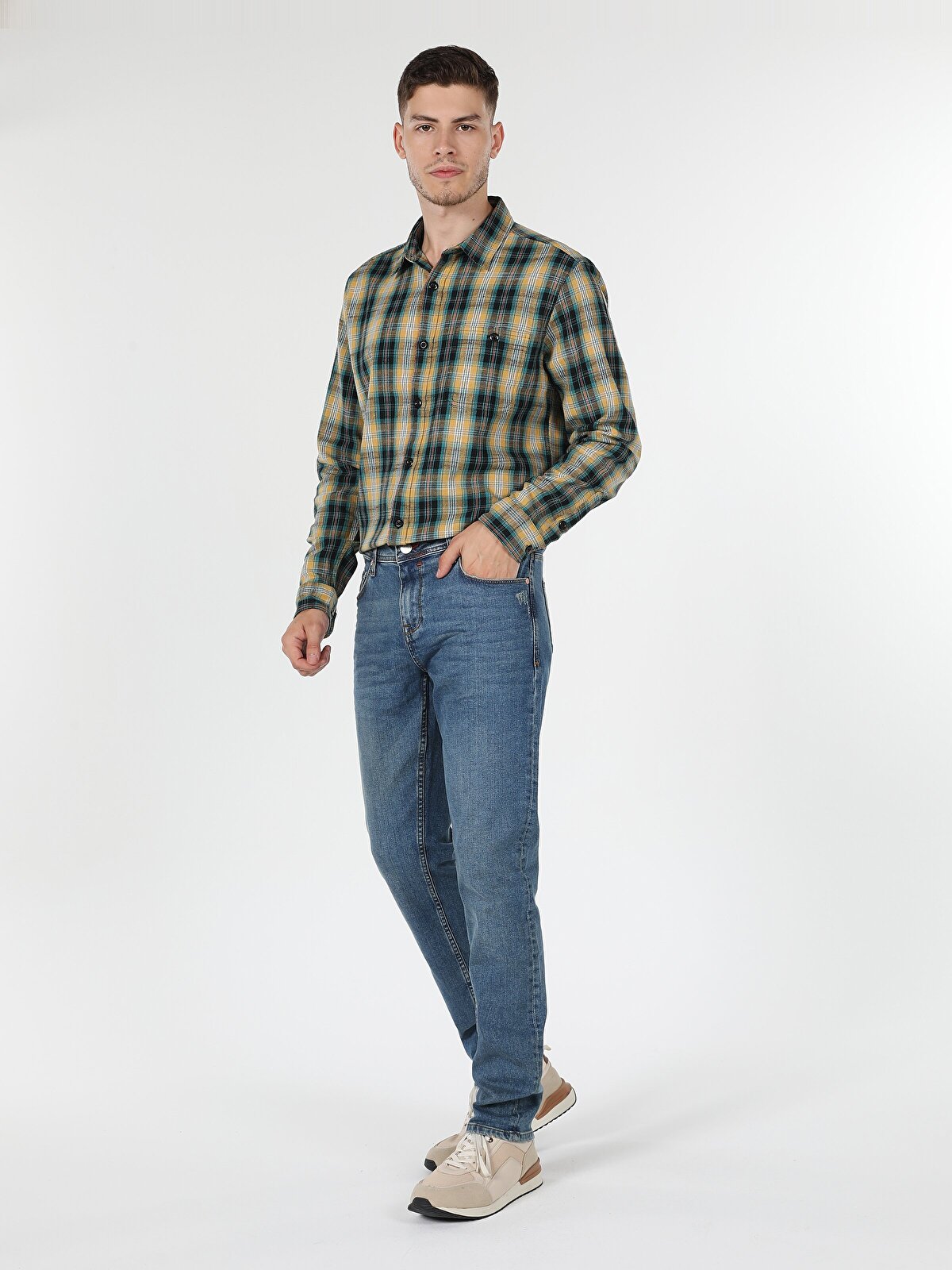 

Джинсы мужские Colin's CL1060101_Q1.V1_DN42024 синие 31/32, CL1060101_Q1.V1_DN42024
