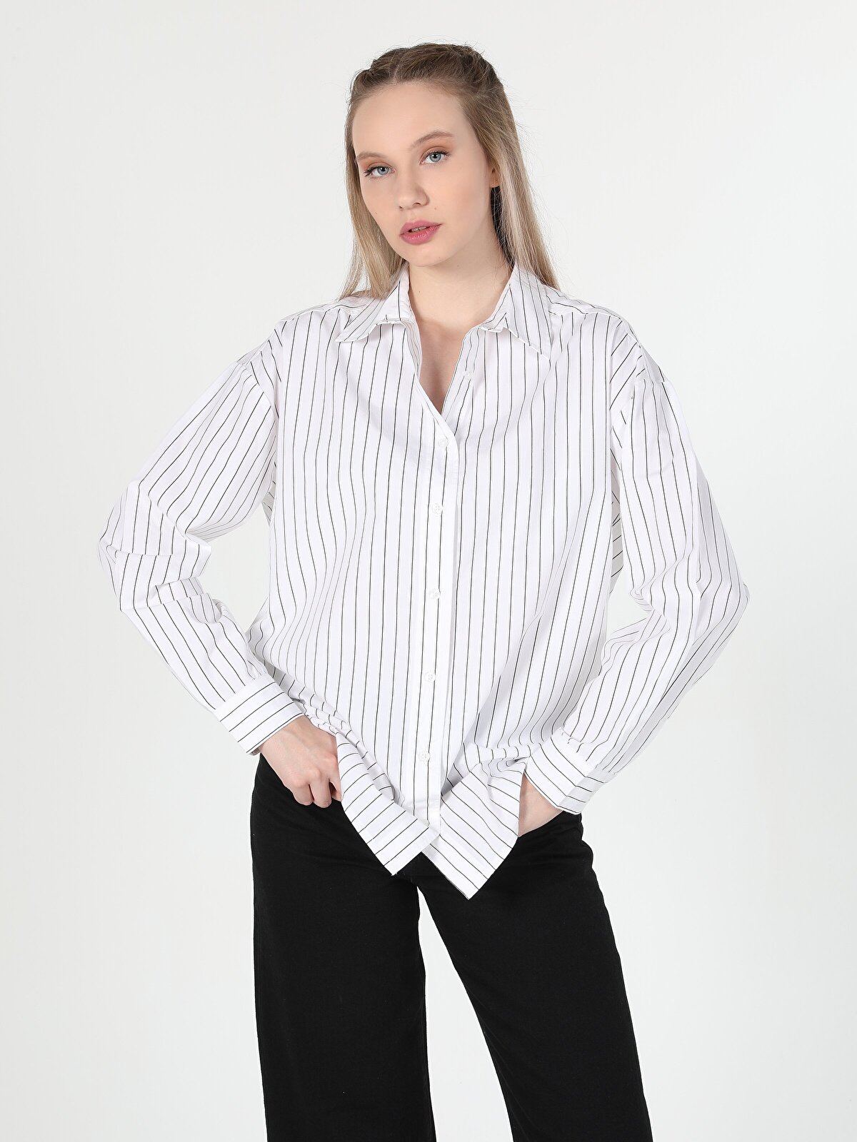 Рубашка женская Colin's CL1060264_Q1.V1 белая M