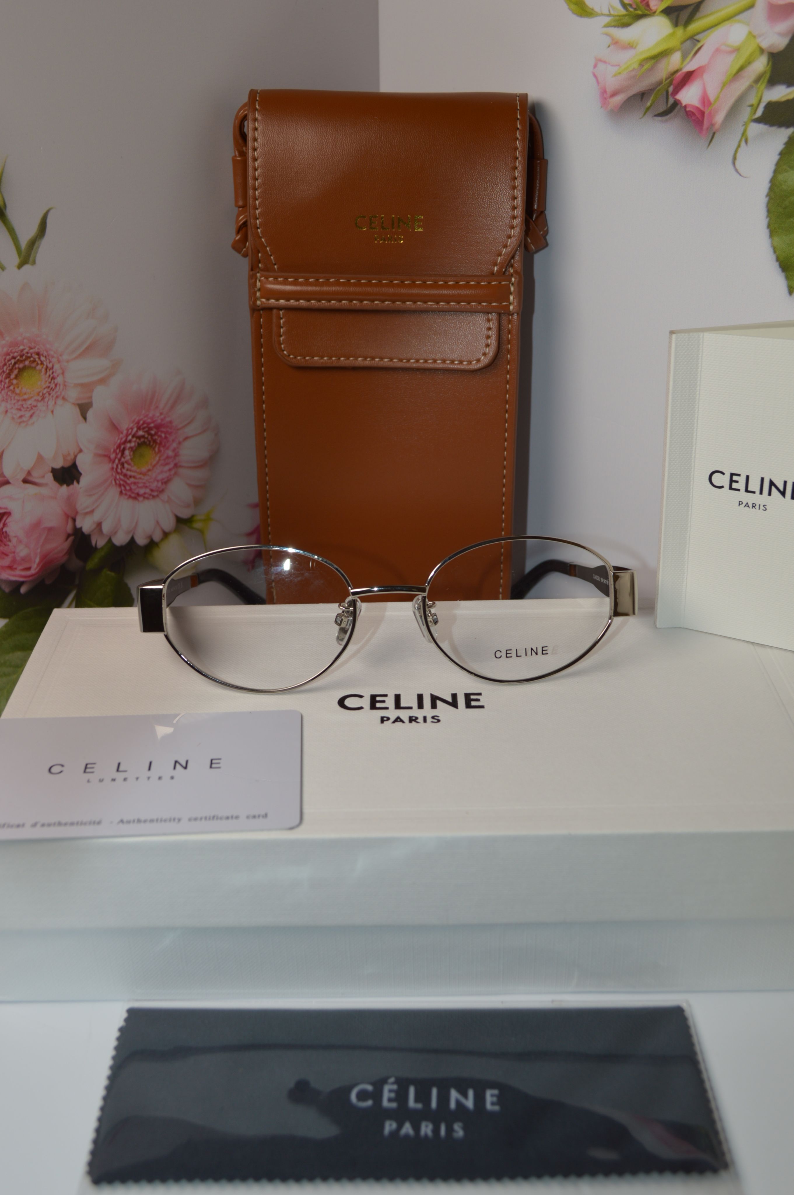 

Оправа для очков женская Celine OL-OM-Celine-40235U-16A-silver серебристая, OL-OM-Celine-40235U-16A-silver