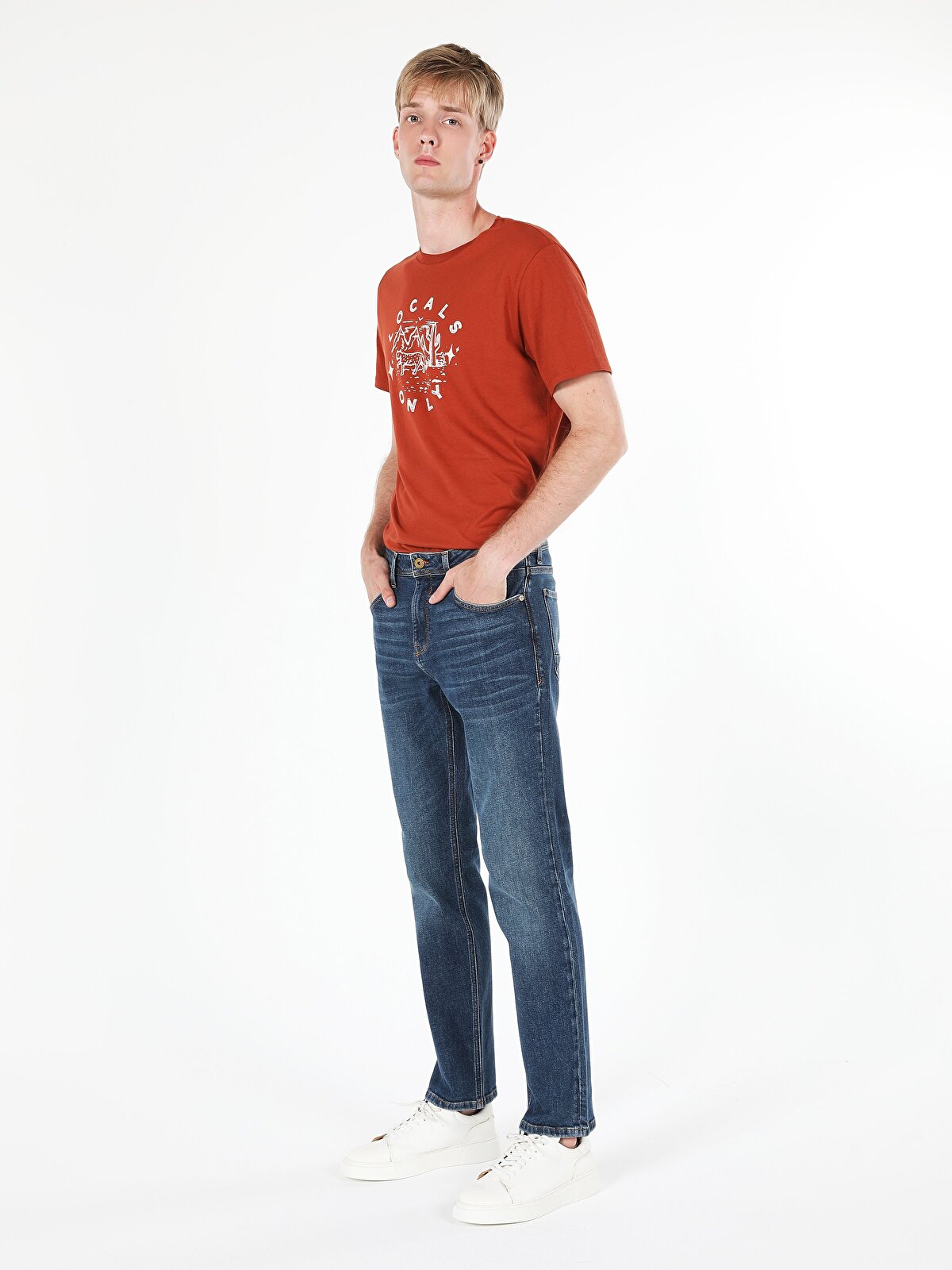 

Джинсы мужские Colin's CL1060503_Q1.V1_DN05818 синие 36/32, CL1060503_Q1.V1_DN05818