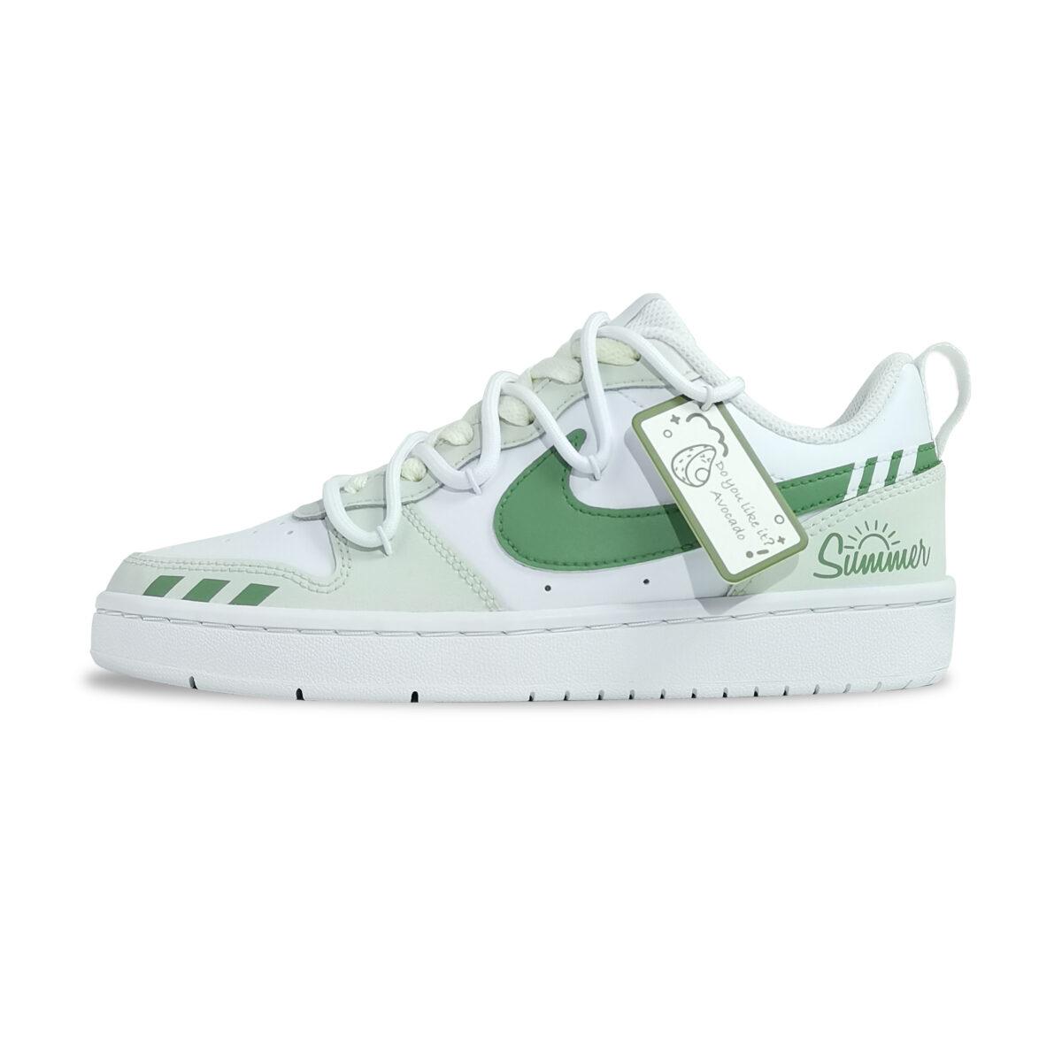 

Кеды унисекс Nike Court Borough Low 2 GS белые 38 EU, Белый, Court Borough Low 2 GS