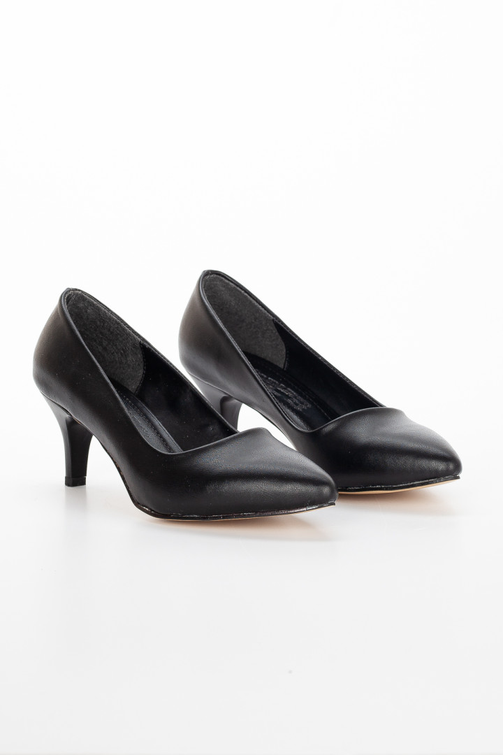 

Туфли женские Lio Shoes LioS-6YTZ8P40AT черные 36 (доставка из-за рубежа), LioS-6YTZ8P40AT