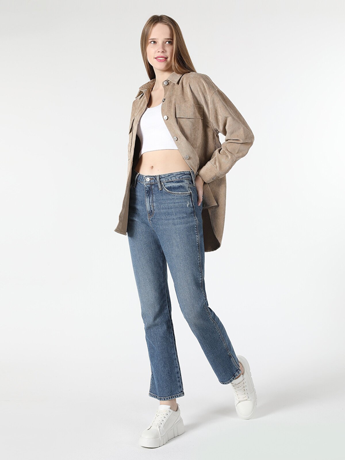 

Джинсы женские Colin's CL1061420_Q1.V1_DN42334 коричневые 28/32, CL1061420_Q1.V1_DN42334