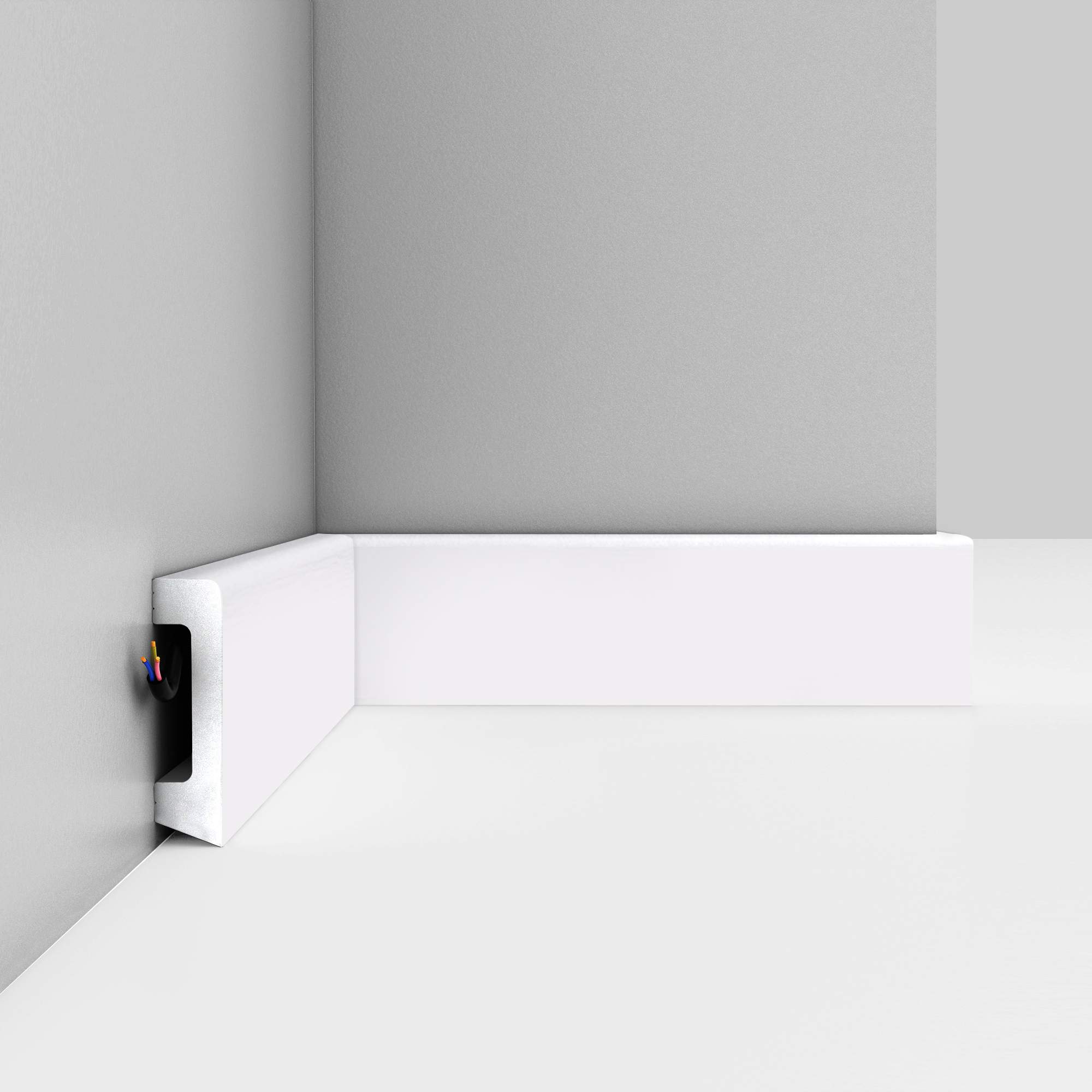 Плинтус напольный DECOMASTER 1D234-115 белый 240*16*58 мм