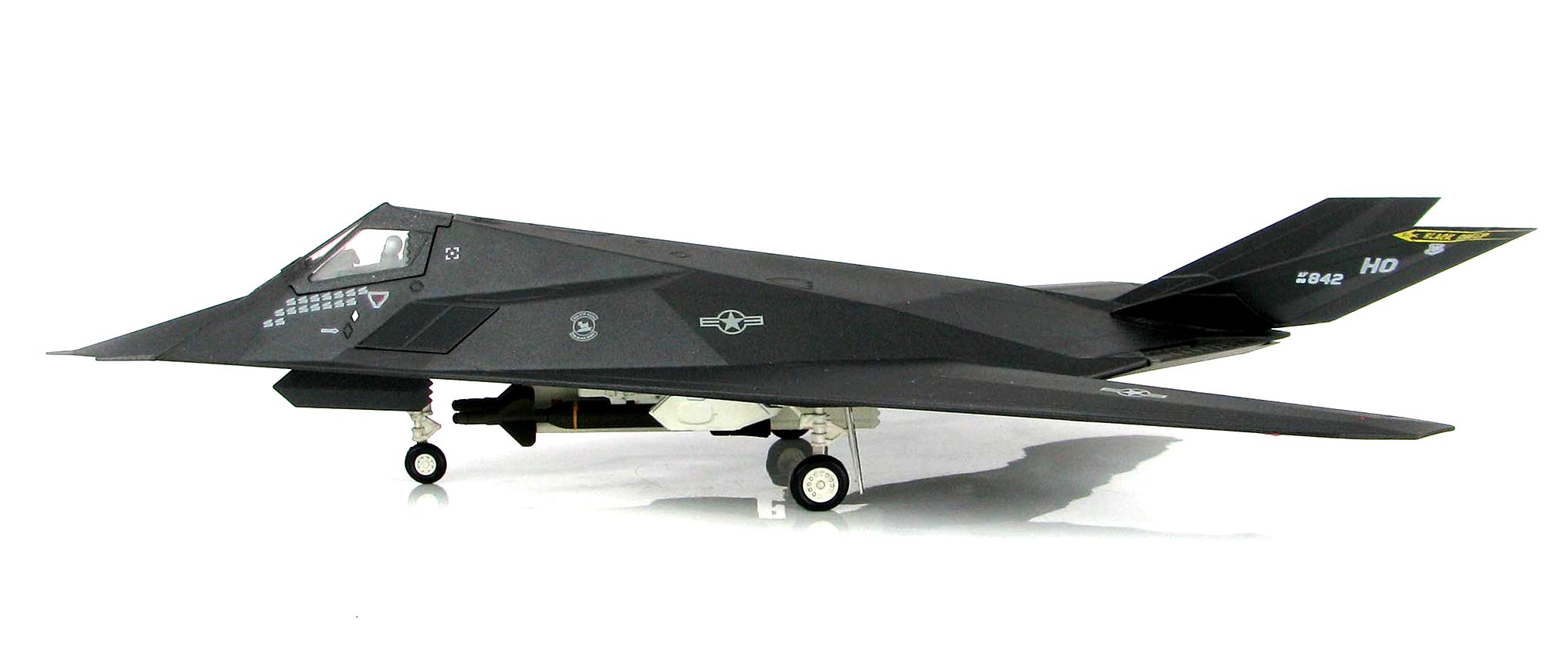 

Сборная модель Hasegawa Kawasaki 00531 Cамолет F-117A Nighthawk